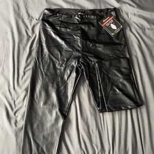 High waist "tummy tuck" leather leggings-tags still on never worn